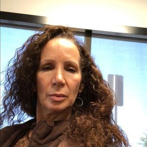 Meet your Posher, Marilyn